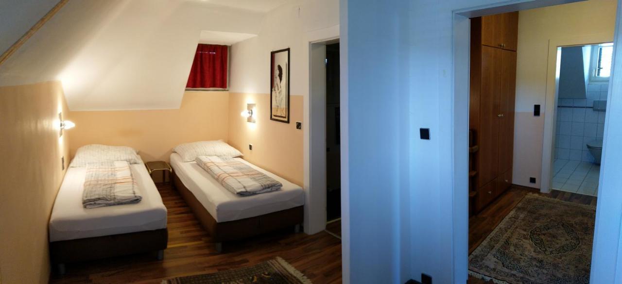 Haus Kiko Apartment Velden am Woerthersee Ngoại thất bức ảnh